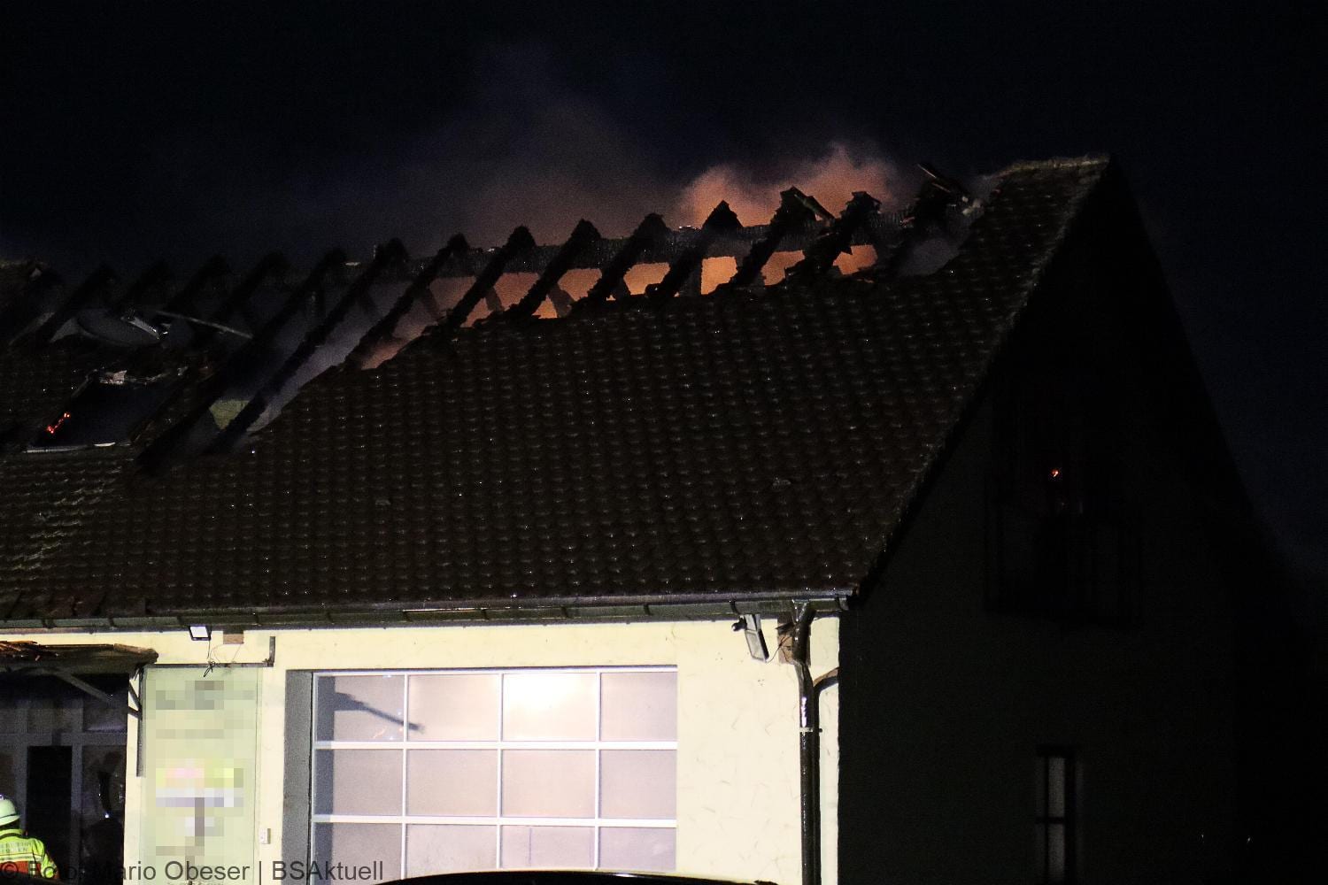 Brand Roefingen Gebaeude 26042021 24