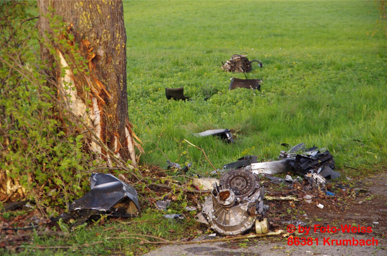 Toedlicher Unfall Pkw Baum Memmenhausen