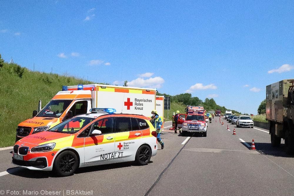 Unfall auf der A8 bei Günzburg