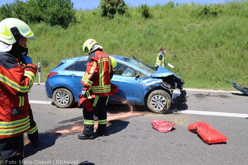 Unfall auf der A8 bei Günzburg