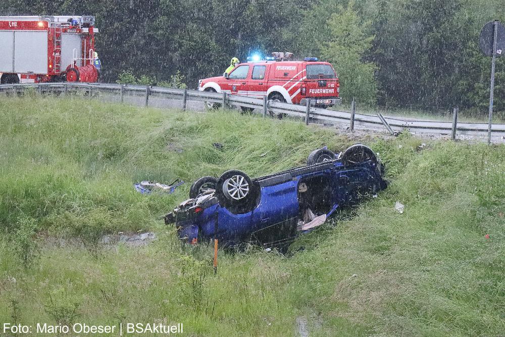 Unfall A8 Burgau-Zusmarshausen 06.06.2021