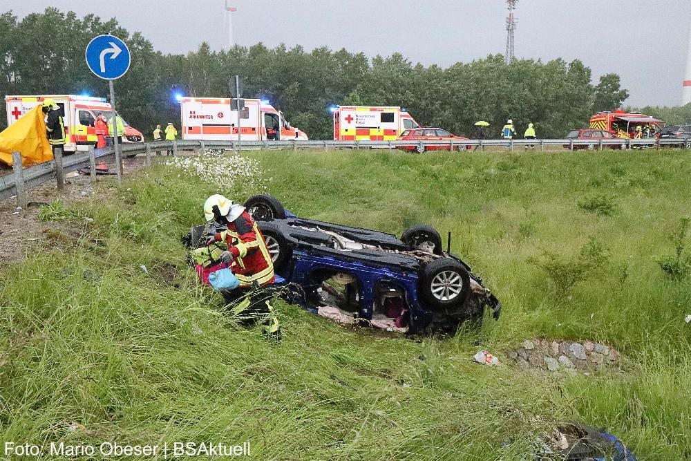 Unfall A8 Burgau-Zusmarshausen 06.06.2021