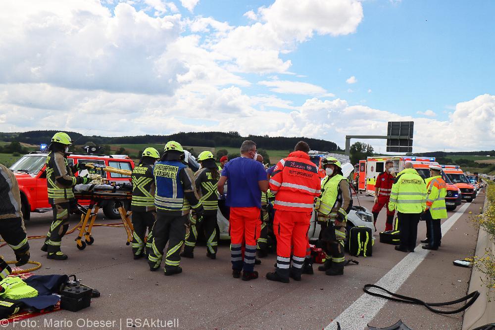 Verkehrsunfall A8 zwischen Günzburg und Burgau am 16.07.2021