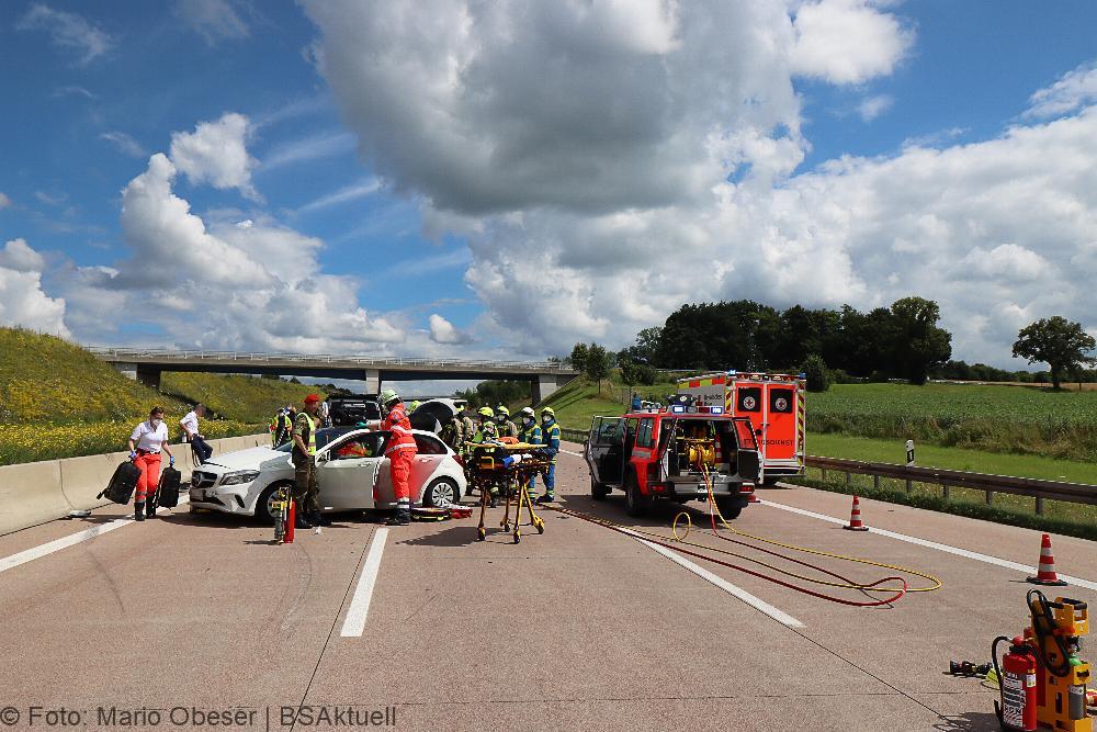 Verkehrsunfall A8 zwischen Günzburg und Burgau am 16.07.2021