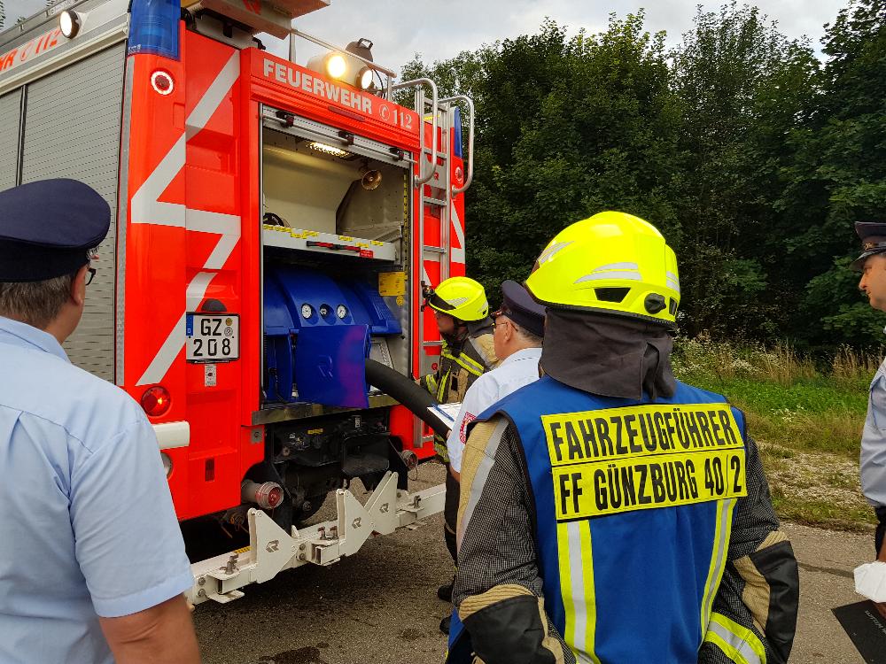 Leistungspruefung Loeschgruppe Feuerwehr Guenzburg