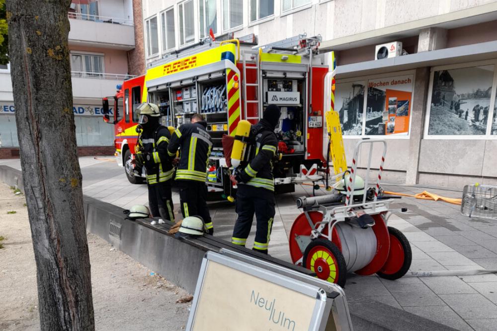 Feuerwehr Neu-Ulm Übung LEW-Gebäude