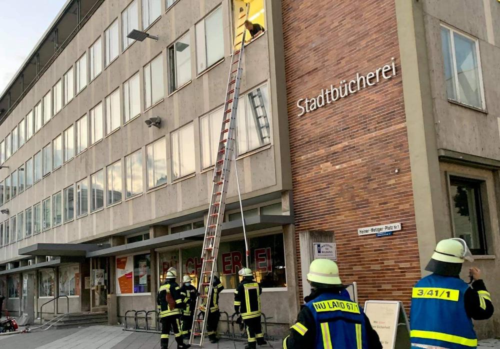 Feuerwehr Neu-Ulm Übung LEW-Gebäude