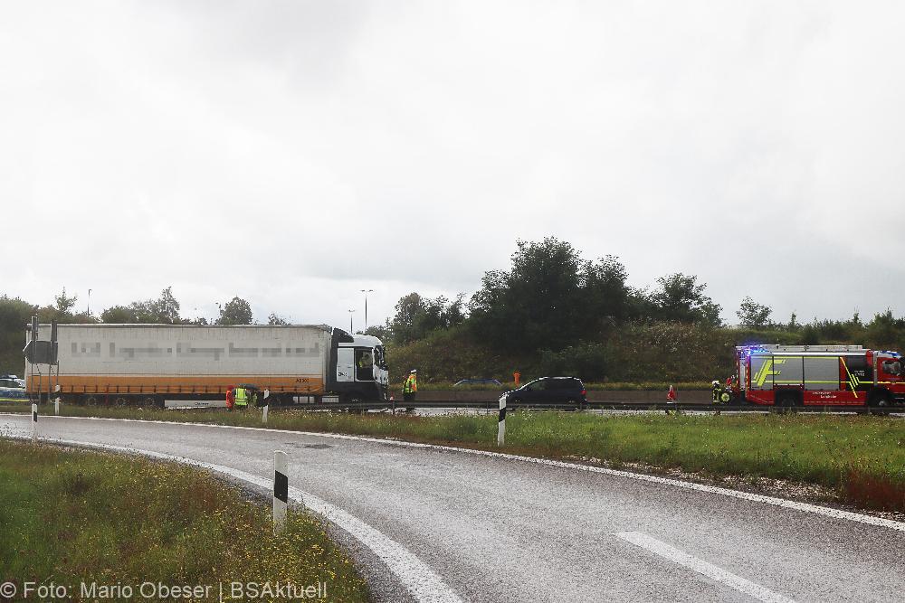 Unfall A8 an der AS Günzburg am 30.08.2021
