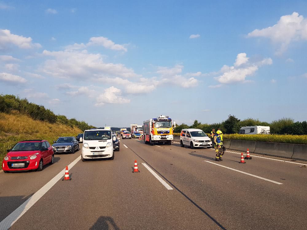Unfall A8 Leipheim 21.08.2021