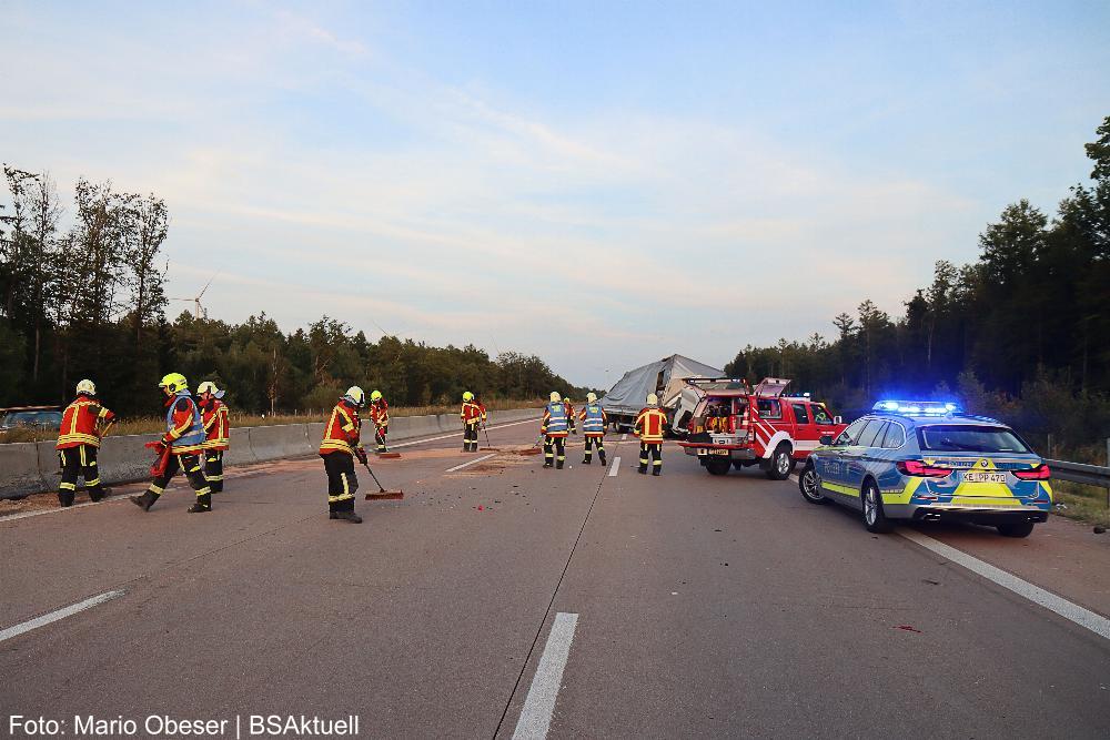 Unfall A8 Burgau Zusmarshausen 13092021