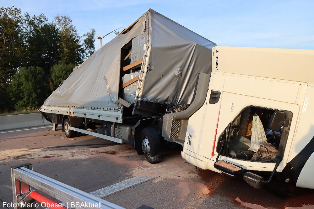 Unfall A8 Burgau Zusmarshausen 13092021