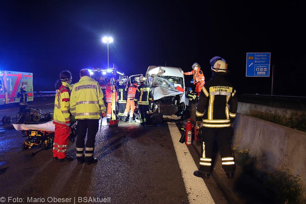 Unfall A8 Transporter Lkw Leipheim am 01.09.2021