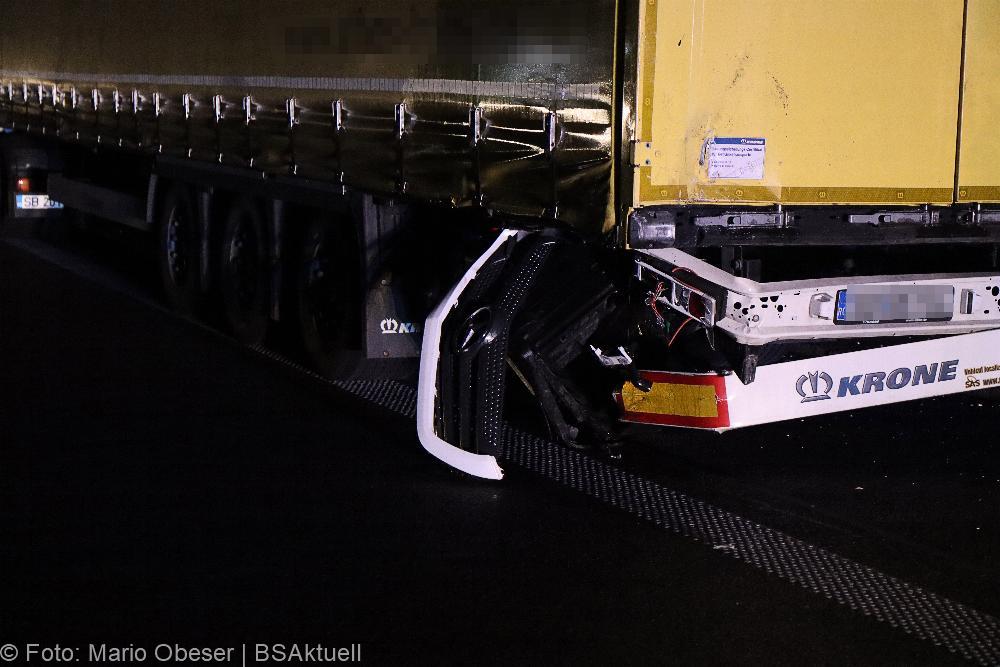 Unfall A8 Transporter Lkw Leipheim am 01.09.2021