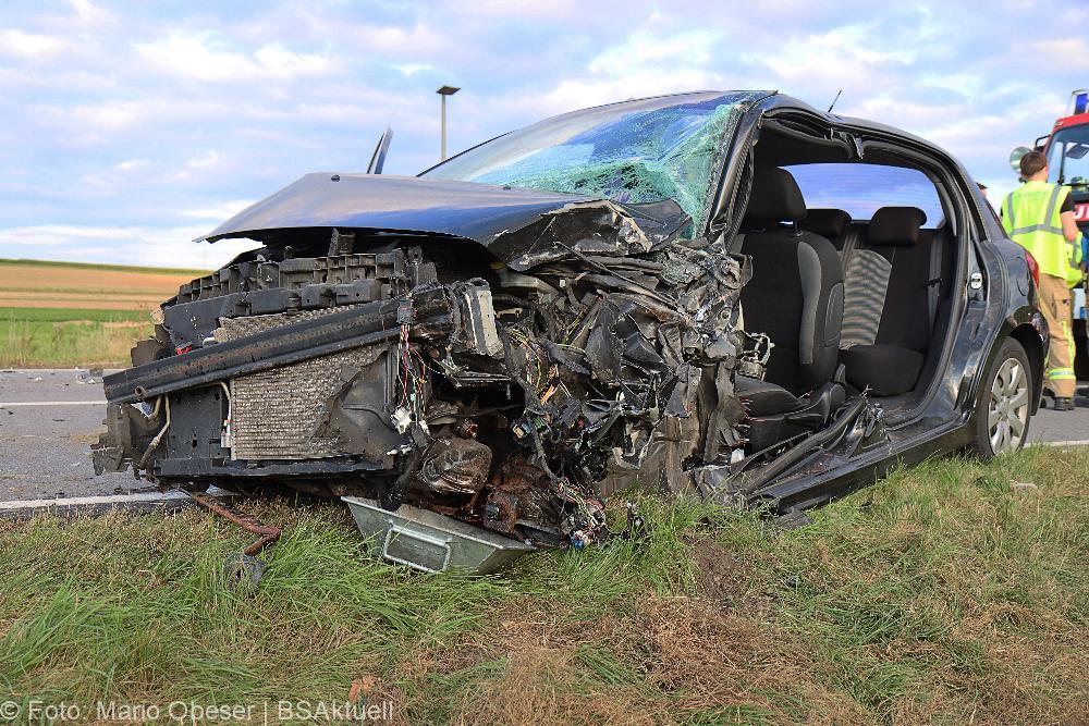 Unfall B16 Ichenhausen 12092021