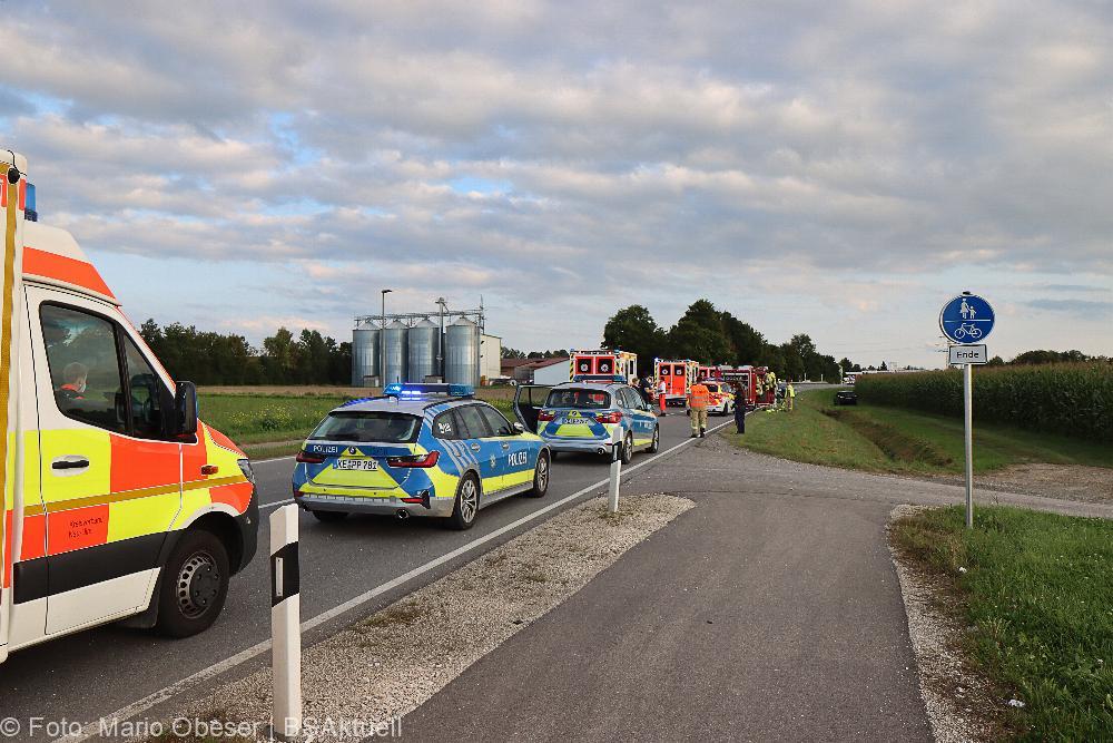 Unfall B16 Ichenhausen 12092021
