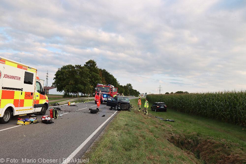 Unfall B16 Ichenhausen 12092021