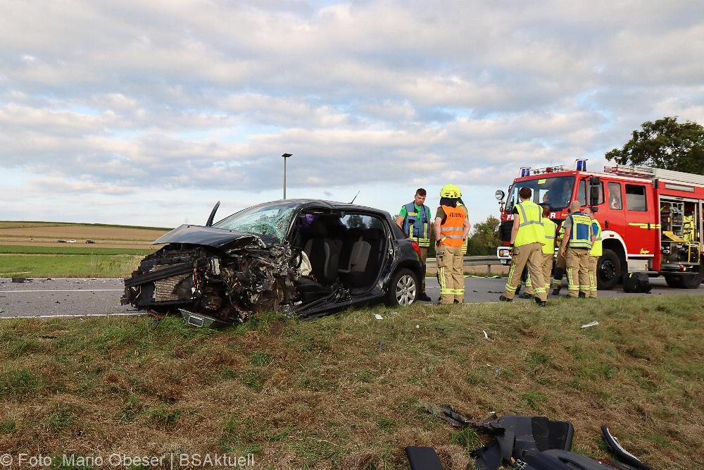 Unfall B16 Ichenhausen 12092021