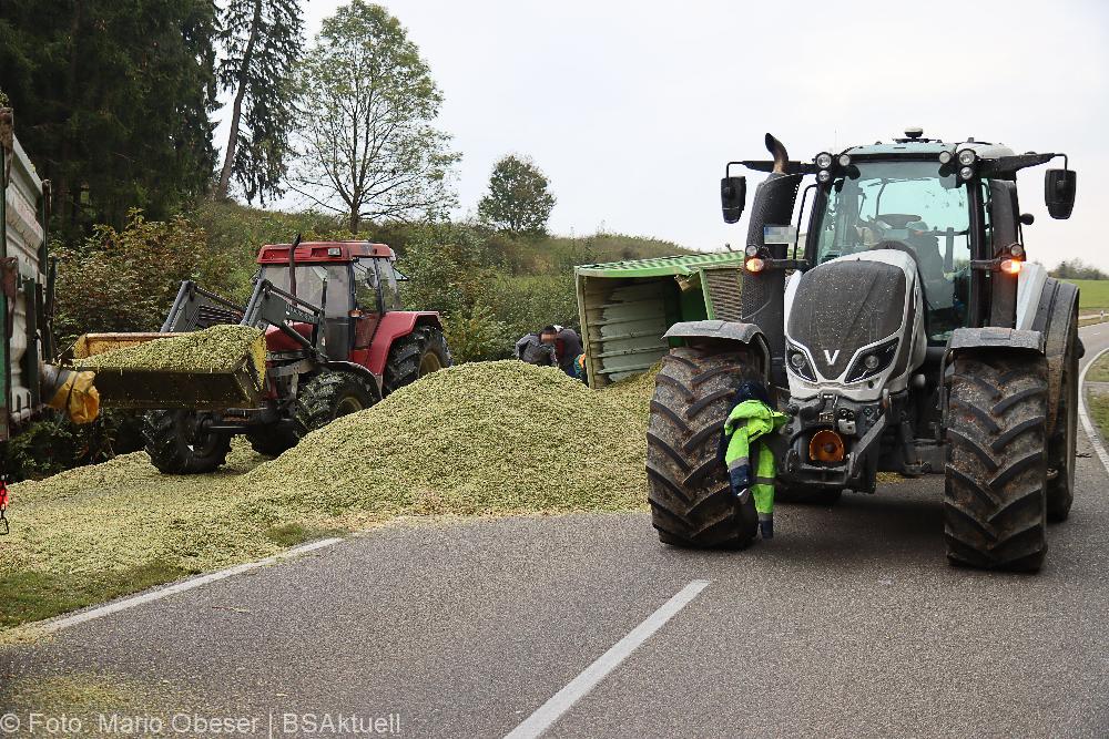 Unfall Autenried-Biberberg - Traktor-Anhaenger