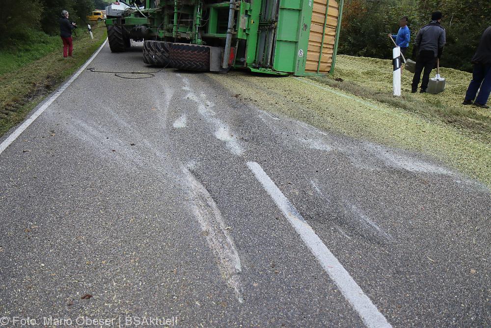 Unfall Autenried-Biberberg - Traktor-Anhaenger