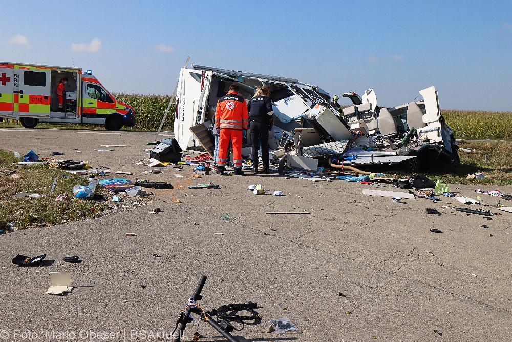 Unfall Wohnmobil Pkws