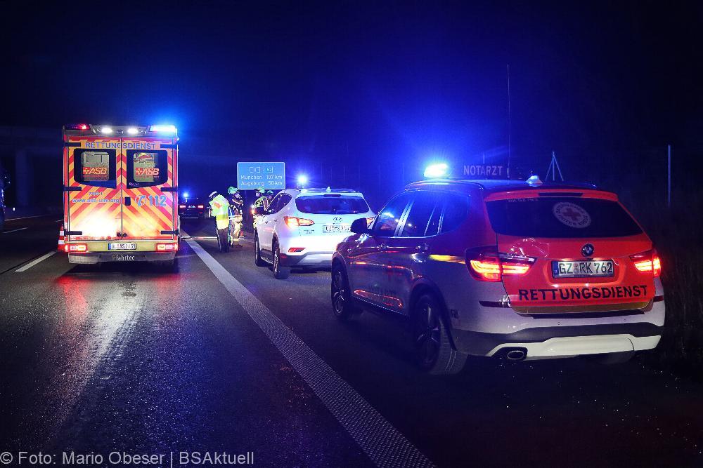 Unfall A8 Günzburg-Burgau 25.11.2021