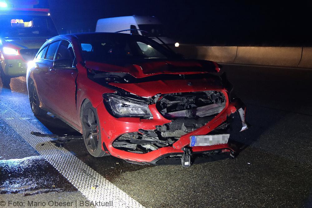 Unfall A8 Günzburg-Burgau 25.11.2021