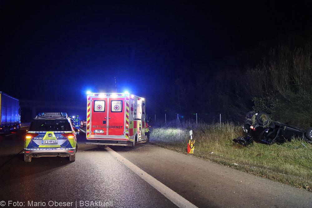 Unfall A8 Günzburg-Burgau 25.11.2021