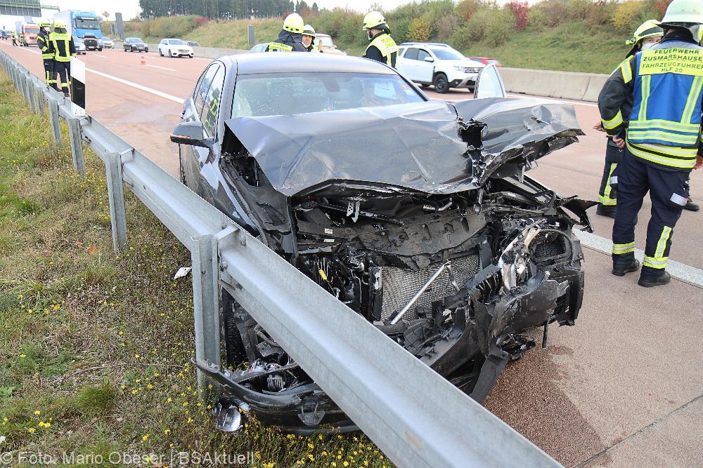 Unfall auf der A8 bei Burgau am 06.11.2021