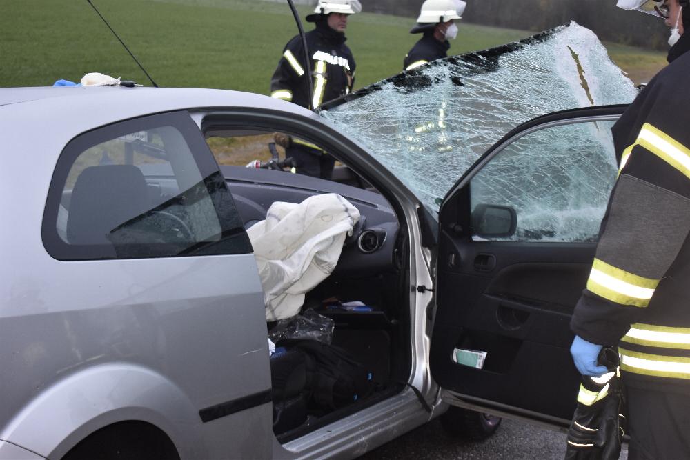 Schwerer Unfall auf der B12 bei Kaufbeuren