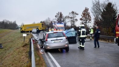 Schwerer Unfall auf der B12 bei Kaufbeuren
