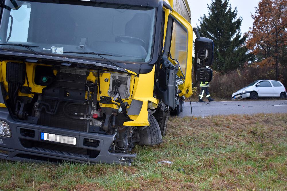 Schwerer Unfall auf der B12 bei Kaufbeuren