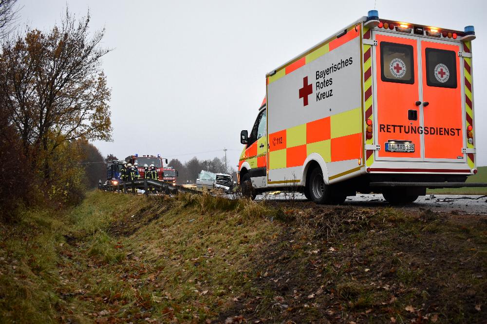 Schwerer Unfall auf der B12 bei Kaufbeuren