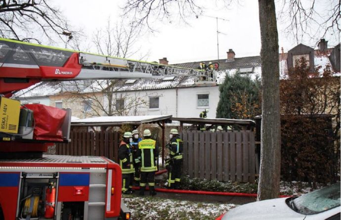 Ausgedehnter Zimmerbrand Augsburg 30112021