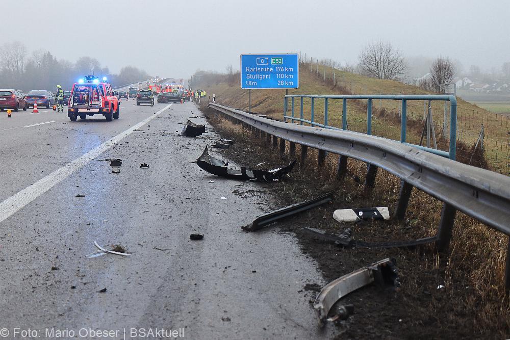 Unfall A8 Guenzburg-Leipheim 26122021