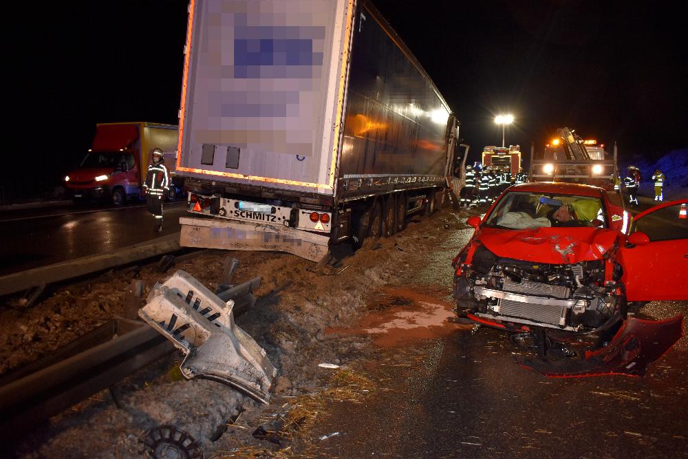 Unfall A96 Wiedergeltingen 10122021