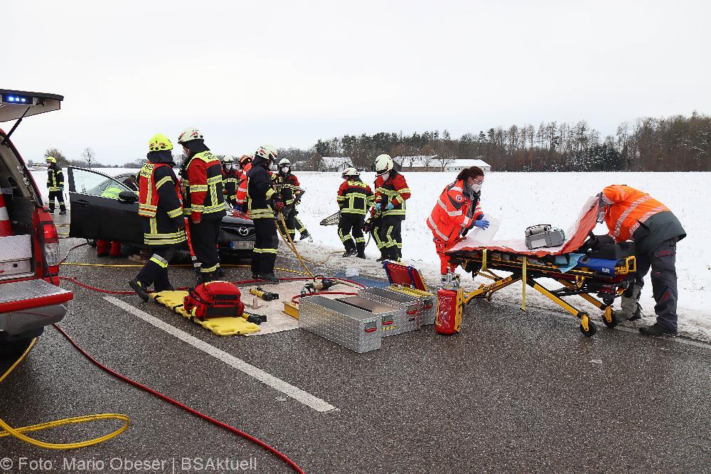 Unfall Jettingen ST2025 Oberwaldbach 10122021
