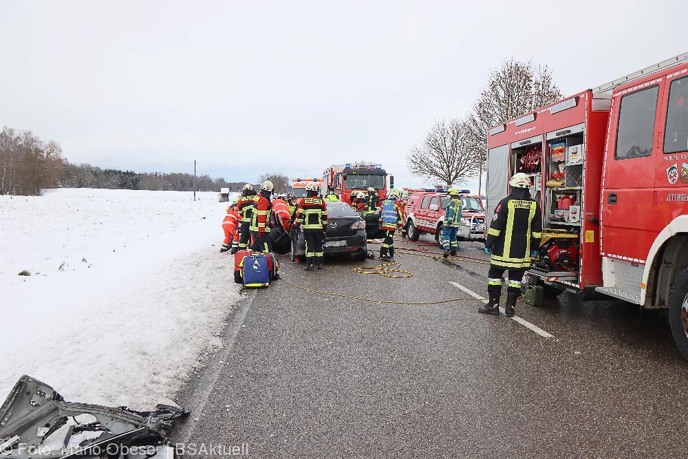 Unfall Jettingen ST2025 Oberwaldbach 10122021