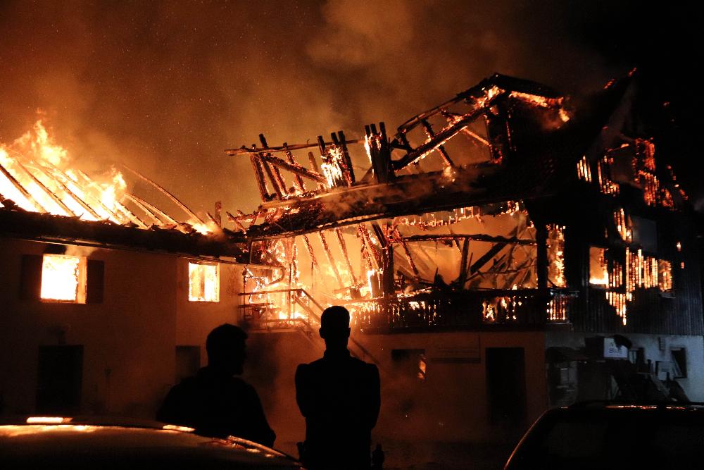 Waltenhofen Brand Dachstuhl Zimmerei 17122021