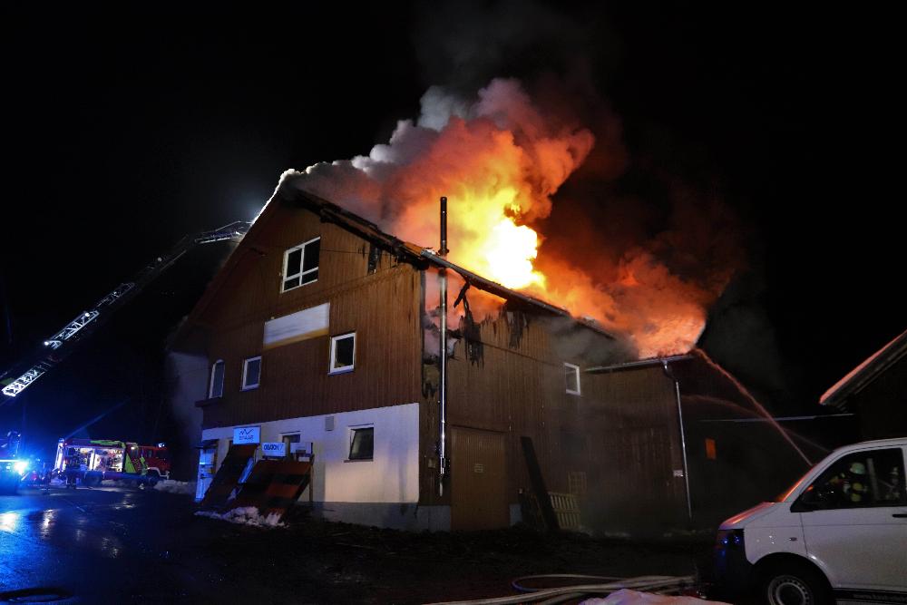 Waltenhofen Brand Dachstuhl Zimmerei 17122021