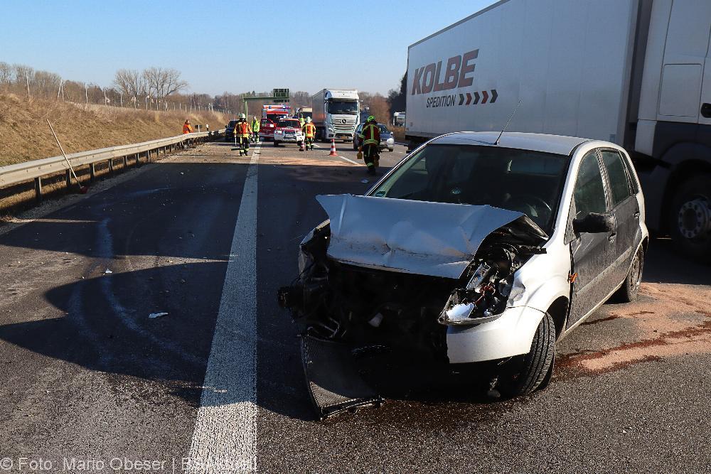 Verkehrsunfall A8 bei Günzburg