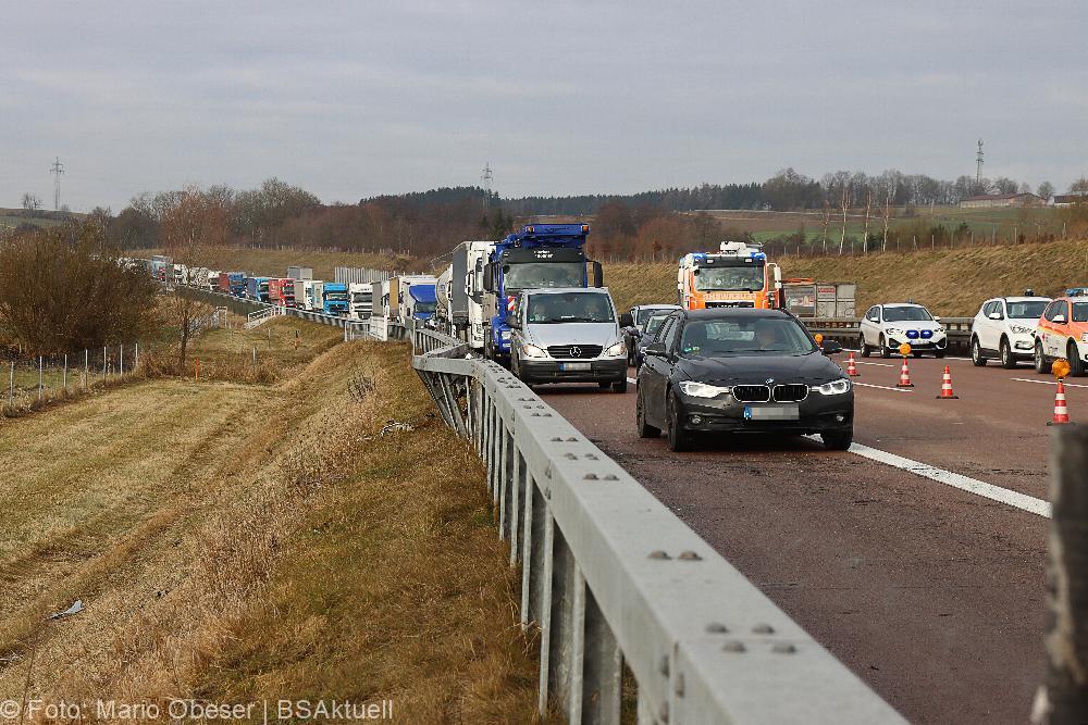 Unfall A8 Günzburg - Burgau am 11.01.2022