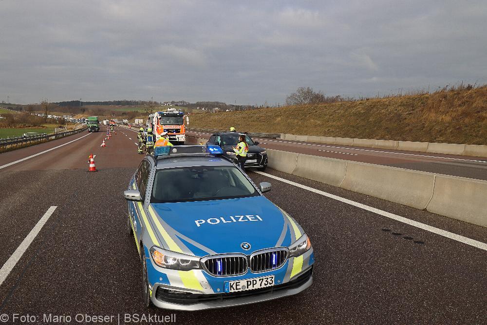 Unfall A8 Günzburg - Burgau am 11.01.2022