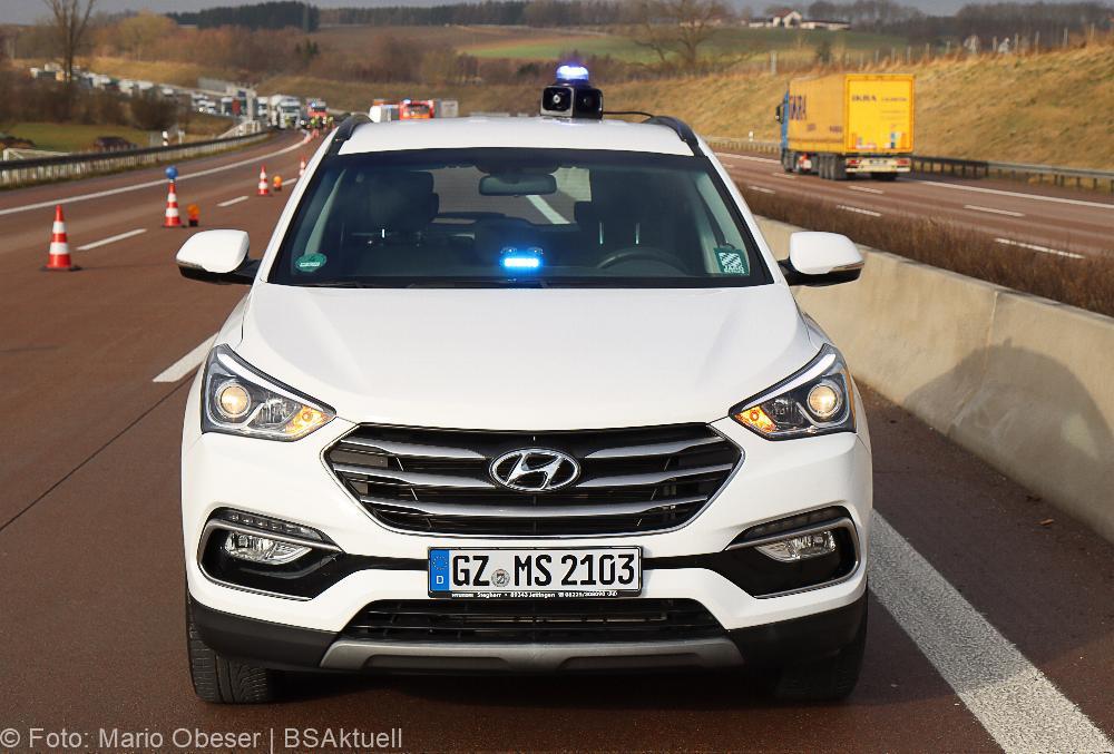 Unfall A8 Günzburg - Burgau am 11.01.2022