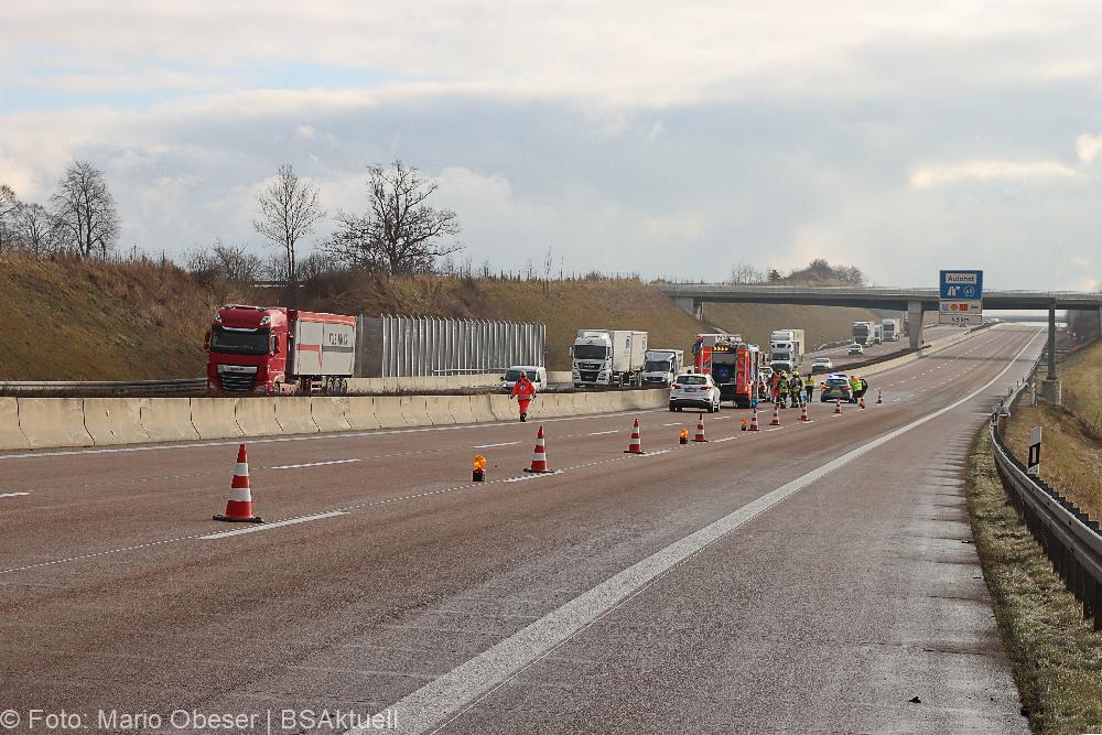 Unfall A8 Günzburg - Burgau am 11.01.2022