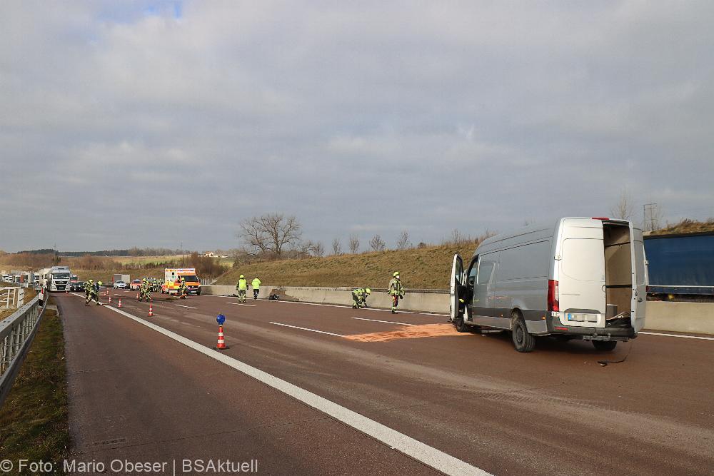 Unfall A8 Günzburg - Burgau am 11.01.2022