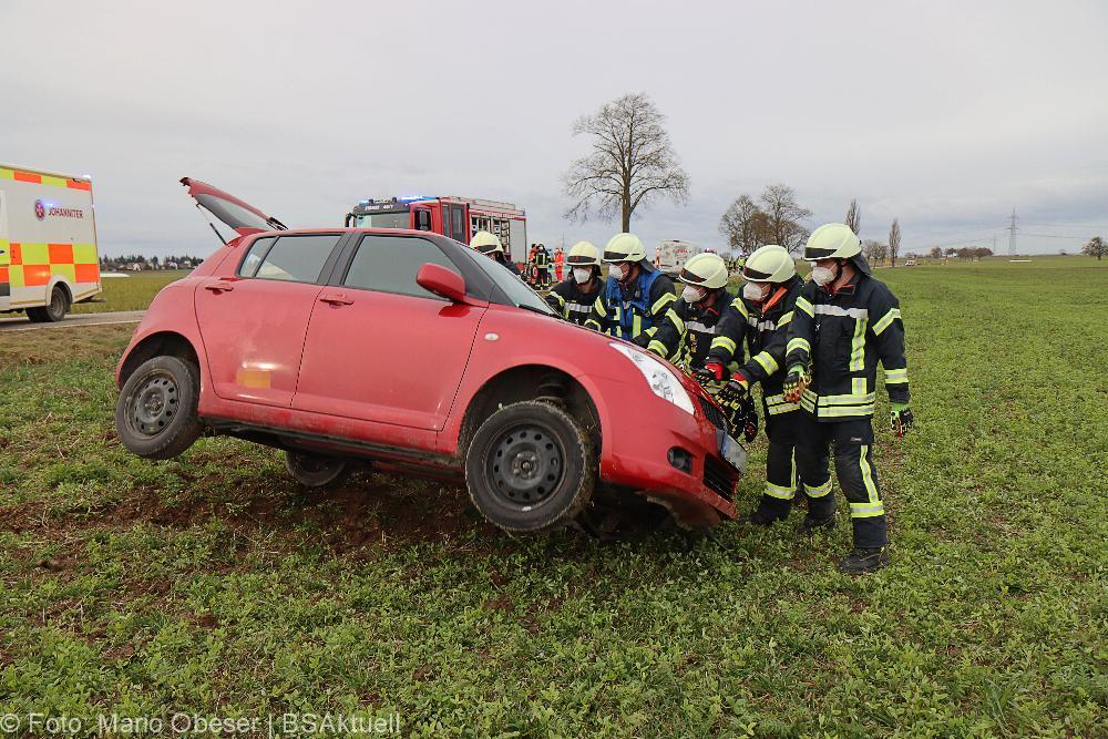 Unfall Staatsstraße 2023 Rieden - Kissendorf