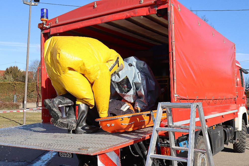 CSA-Lehrgang Feuerwehr Ichenhausen