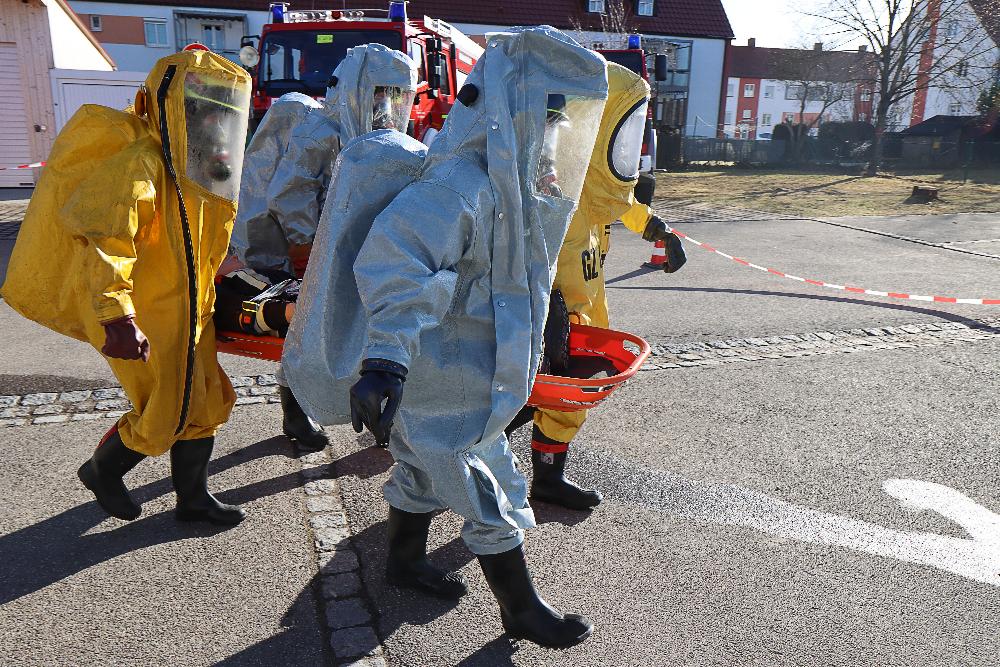 CSA-Lehrgang Feuerwehr Ichenhausen