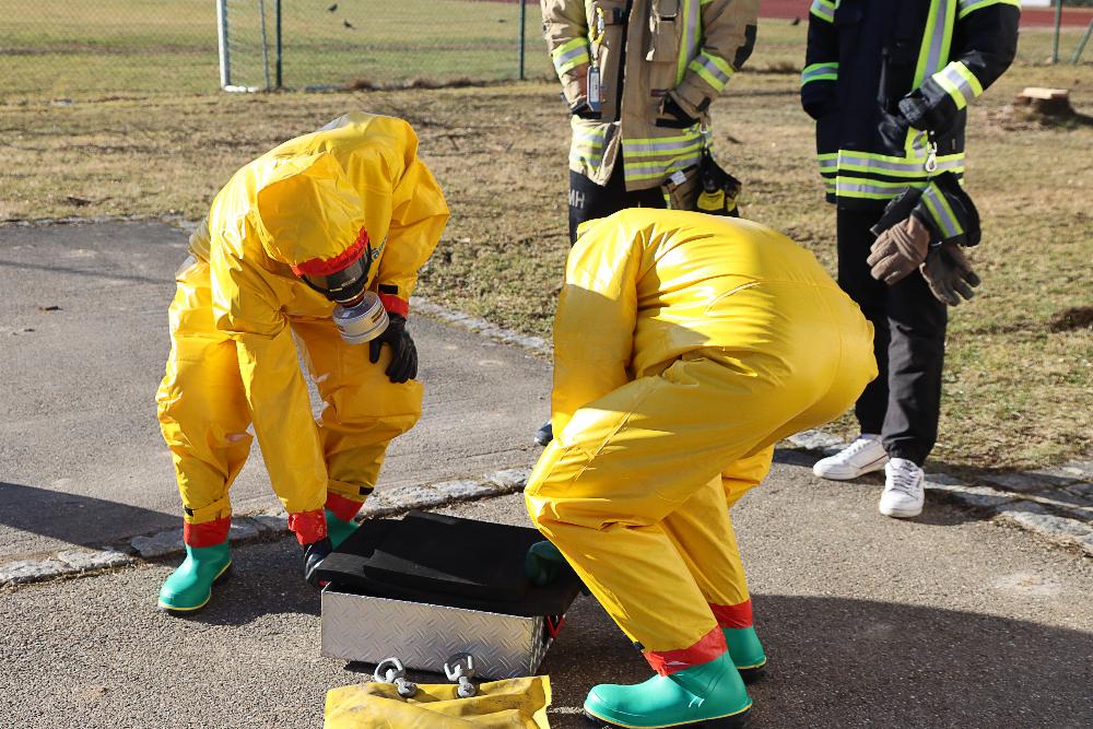 CSA-Lehrgang Feuerwehr Ichenhausen