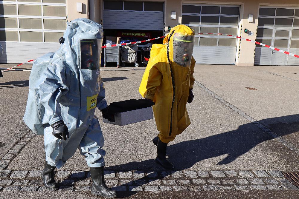 CSA-Lehrgang Feuerwehr Ichenhausen